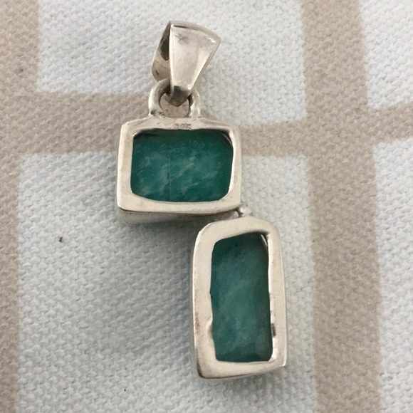Sterling Apatite Pendant - Picture 2 of 4
